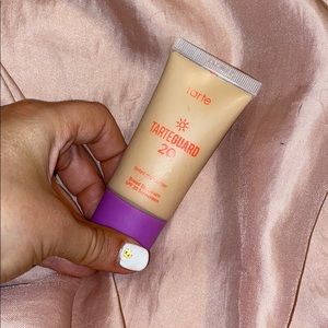 tarte Makeup - Tarte tarteguard spf 20 tinted moisturizer tarte Makeup - Tarte tarteguard spf 20 tinted moisturizer